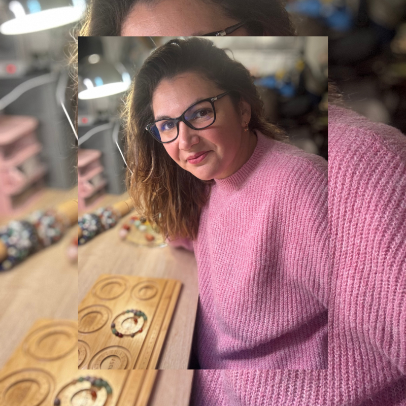 Audrey, fondatrice de De la Terre à la Lune, créatrice de bijoux d'intention