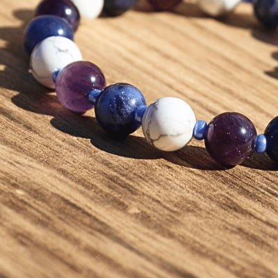 đ Calme â Pour les enfants qui ont du mal Ă se poser - Bijoux en pierre De la terre Ă la lune