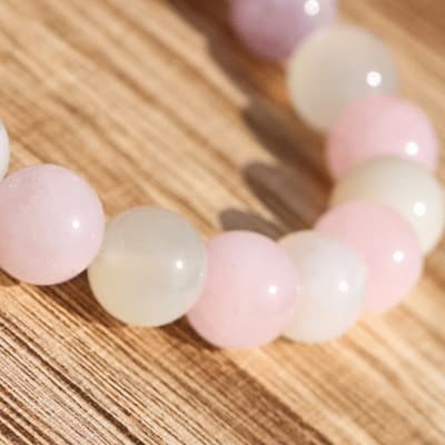 💖 Trésor du Cœur – Kunzite, Pierre de Lune, Quartz Rose - Bijoux en pierre De la terre à la lune