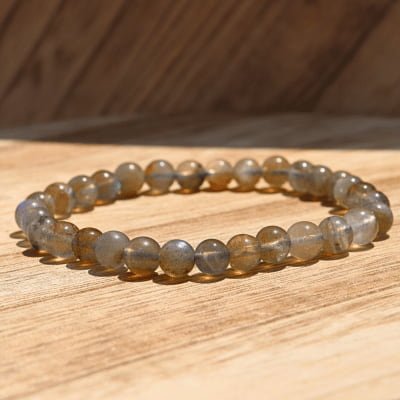 🛡 Bouclier de Lumière – Labradorite A - Bijoux en pierre De la terre à la lune