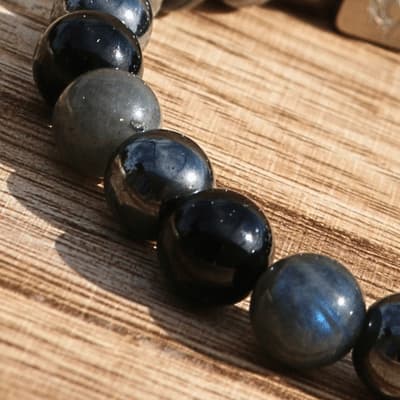 🛡️ Bouclier Intérieur – Onyx, Labradorite, Hématite - Bijoux en pierre De la terre à la lune