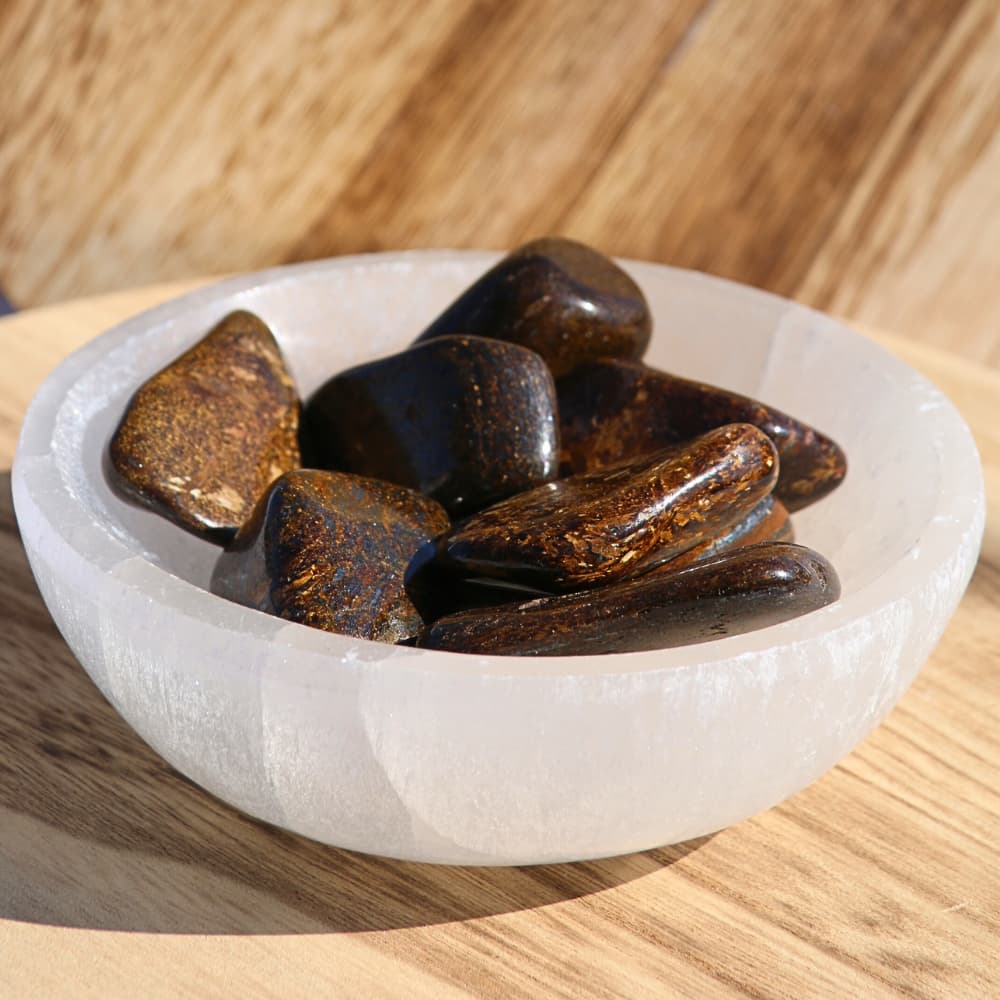 Pierre roulée Bronzite – Stabilité intérieure &amp; force calme - Bijoux en pierre De la terre à la lune