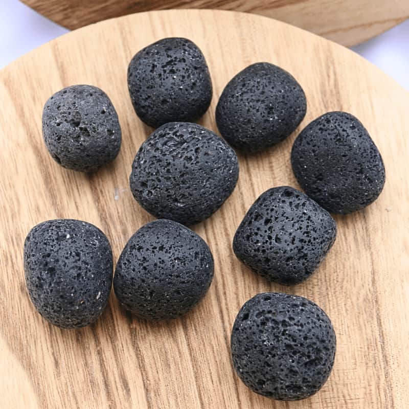 🌋 Pierre roulée Pierre de Lave – Ancrage profond &amp; force intérieure - Bijoux en pierre De la terre à la lune
