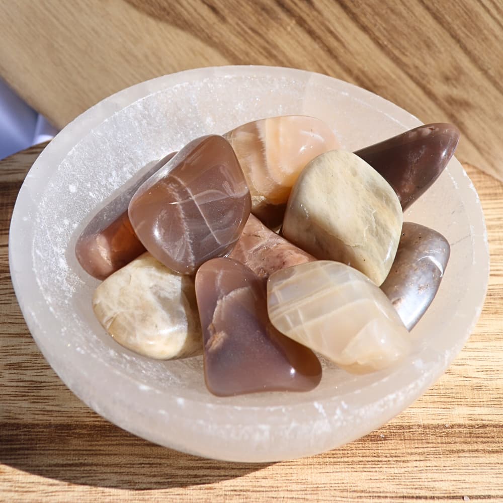 🌕 Pierre Roulée Pierre de Lune – Féminin sacré &amp; intuition lumineuse - Bijoux en pierre De la terre à la lune